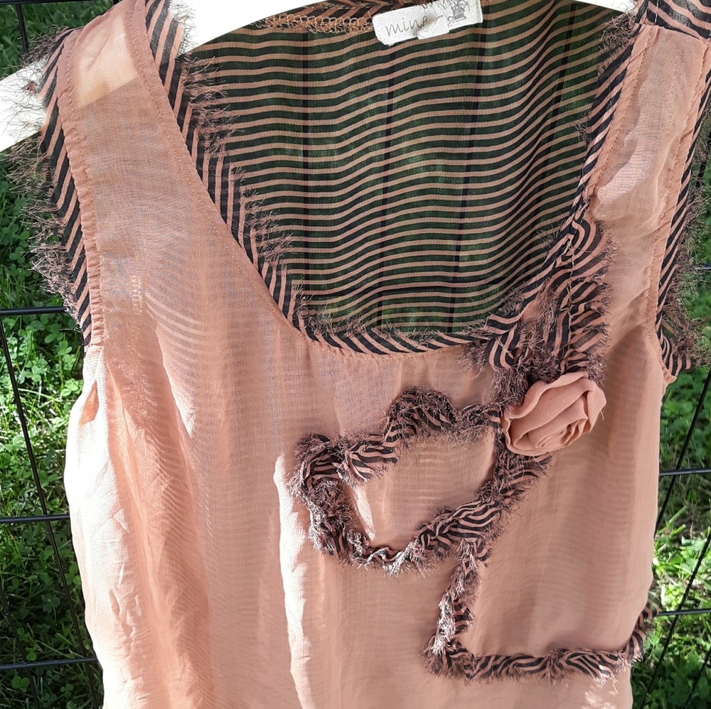 VGC Super Cute Blouse